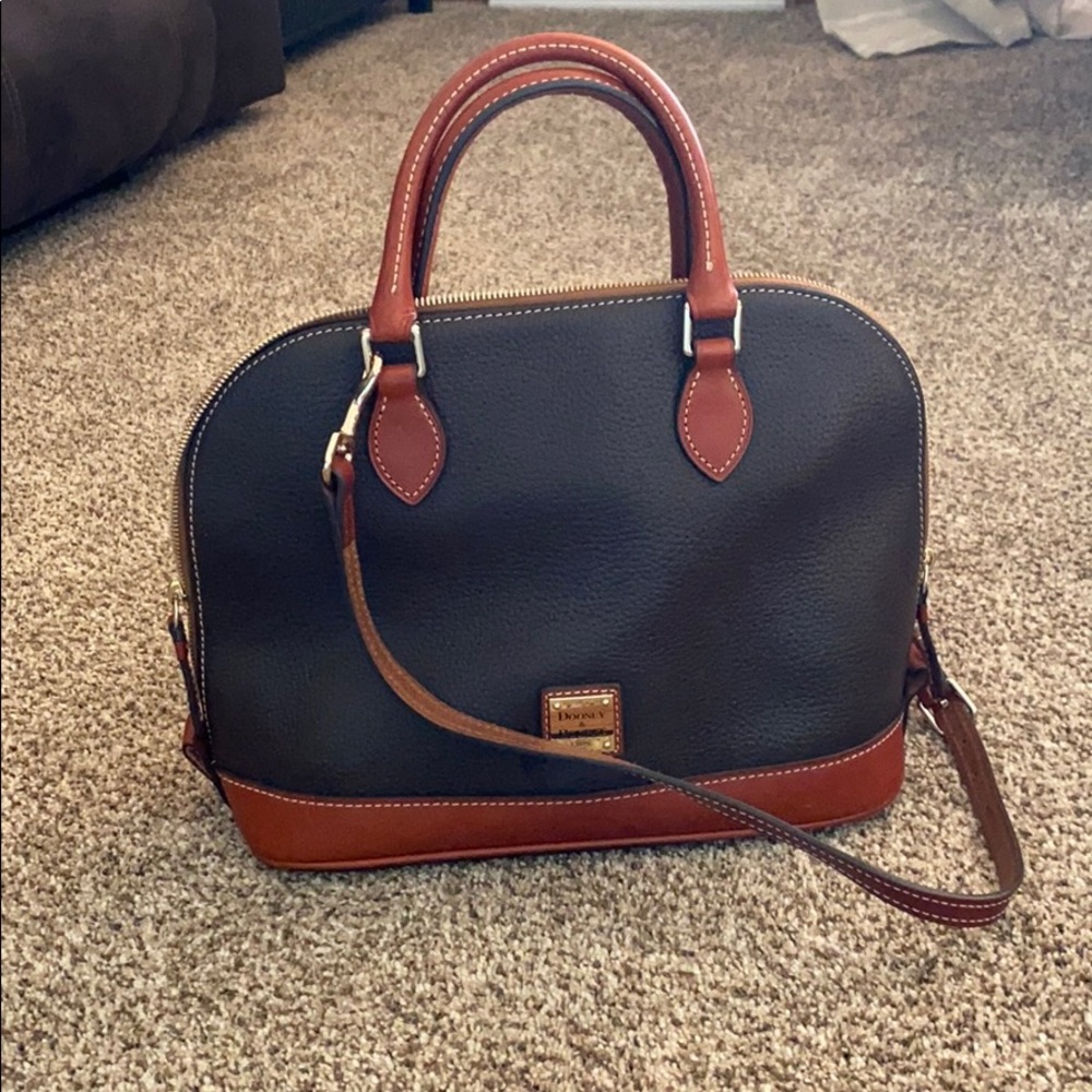 Dooney & Bourke handbag